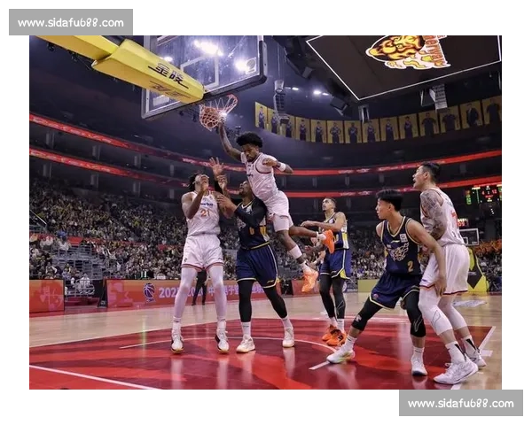 火箭激战上海大鲨鱼强强对话引爆赛场焦点巅峰之夜篮球对决看点多